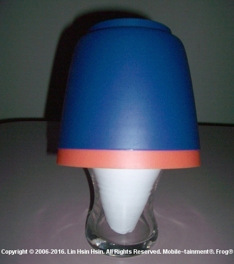SECOND IoT in Singapore, 2006--Different Colored Lights Up according to ANY Music Rhythm. End-to-End Hardware made by Lin Hsin Hsin, INFOTECH Research & Consultancy. Lin Hsin Hsin Art Museum.